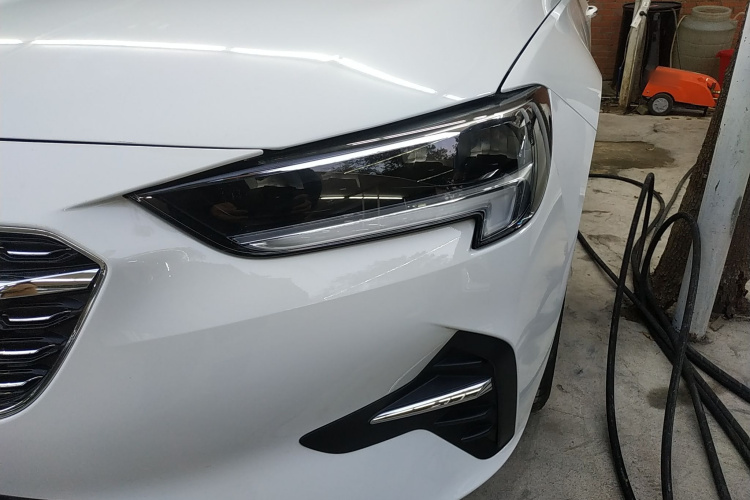 别克 君威 2020款 552T 精英型局部细节36