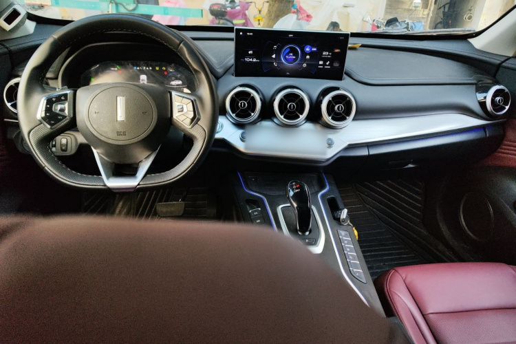魏牌 VV7 2020款 2.0T 旗舰型中控内饰12