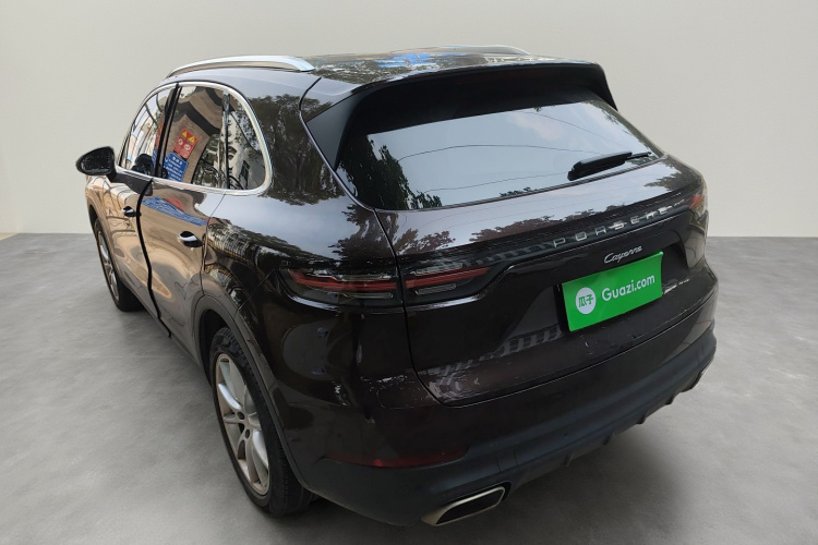 保时捷 2018款 Cayenne 3.0T车身外观5