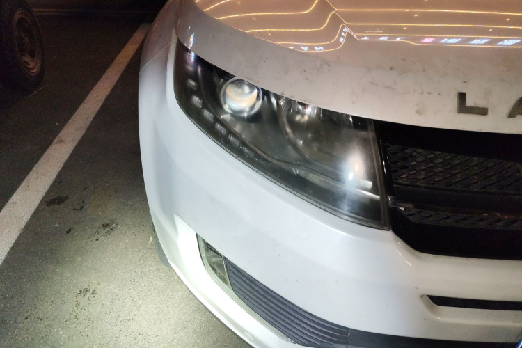 陆风X7 2015款 2.0T 全景尊贵版车身外观6006