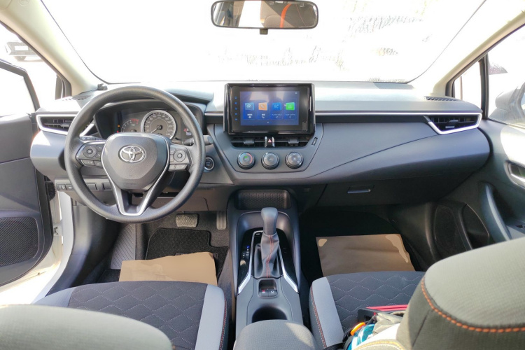 丰田 卡罗拉 2023款 1.2T 先锋版中控内饰12