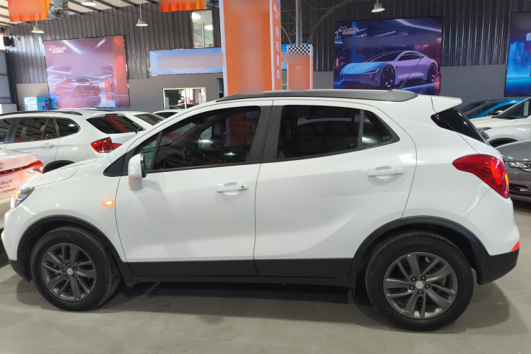 别克 昂科拉 2018款 18T 自动两驱都市领先型车身外观4