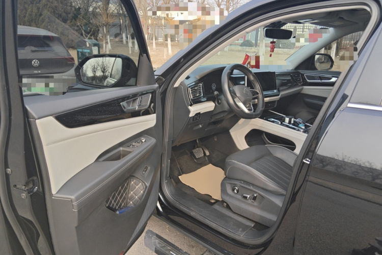 大众 途昂 2021款 380TSI 四驱尊崇豪华版中控内饰20