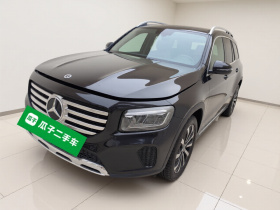 奔驰GLB 2024款 改款 GLB 220 时尚型