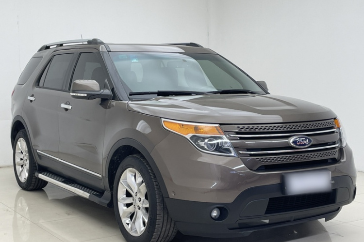 福特 探险者(进口) 2013款 3.5L 尊享型车身外观6005