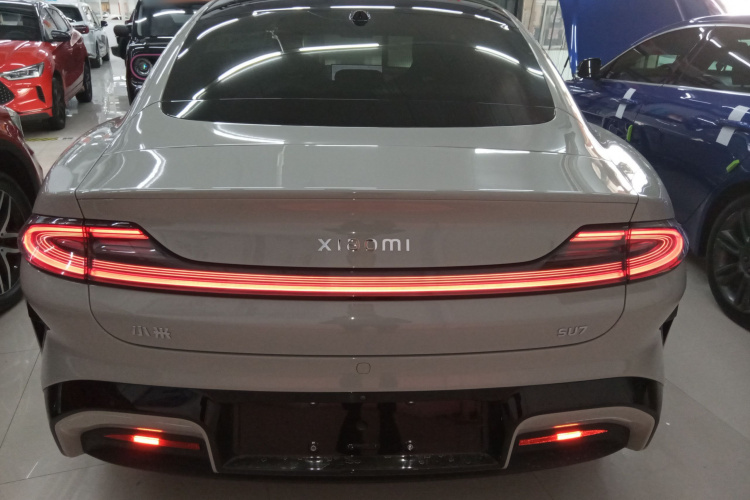 小米汽车 小米SU7 2024款 后驱超长续航高阶智驾Pro版车身外观6