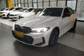 宝马3系 2024款 325i M运动曜夜套装