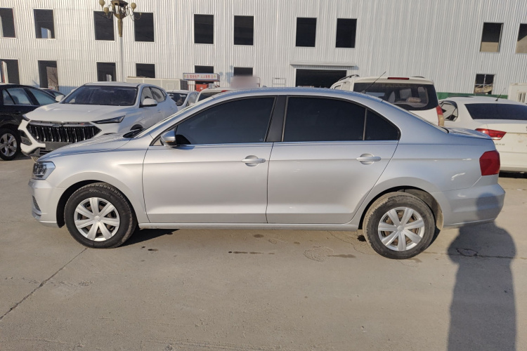 大众 捷达 2017款 1.4L 手动时尚型车身外观4