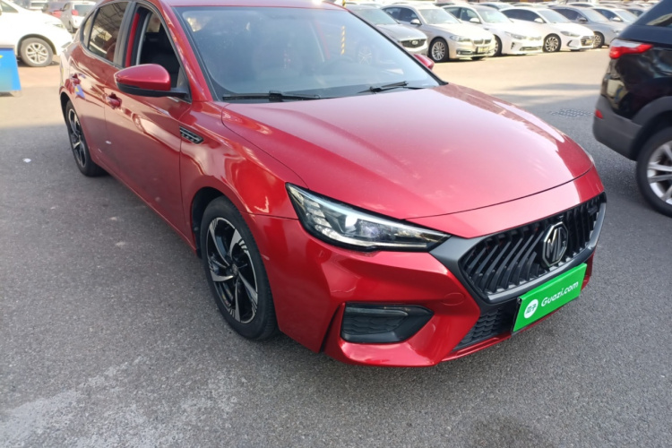 名爵 MG6 2020款 1.5T 自动领潮风尚版车身外观3