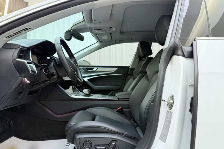 奥迪A7 2021款 45 TFSI 臻选型局部细节19