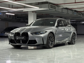 宝马M3 2023款 M3四门轿车 雷霆版