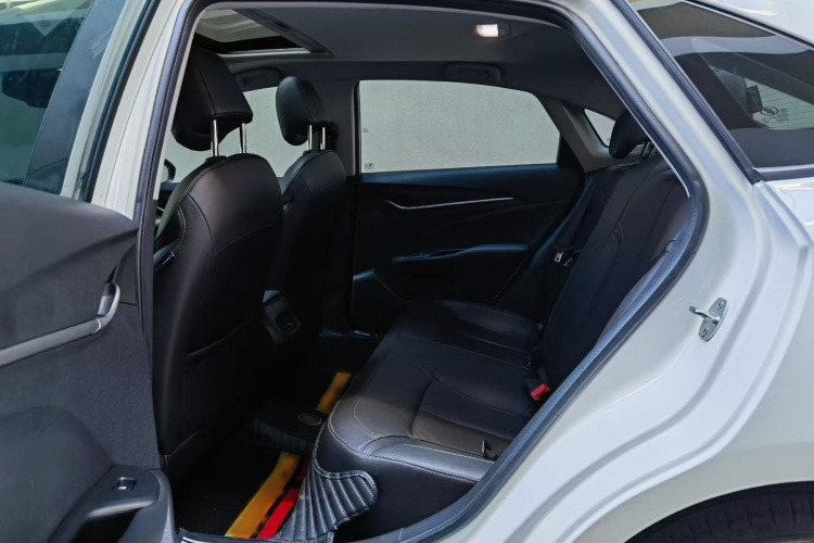 别克 英朗 2019款 18T 自动互联精英型 国V中控内饰7006