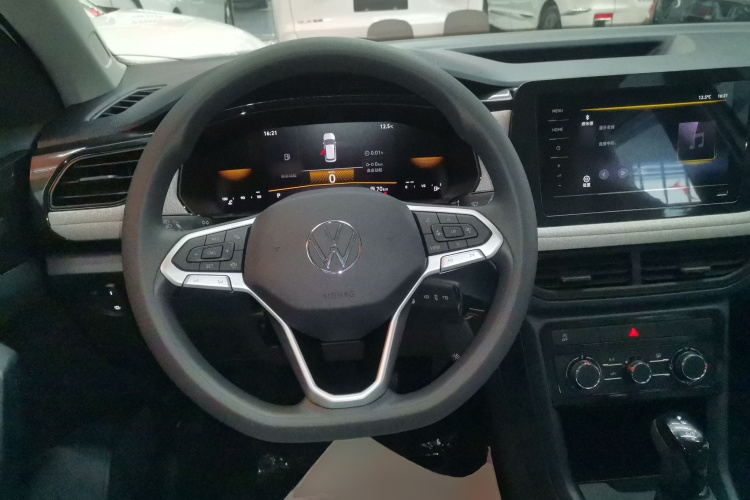 大众 途岳 2026款 新锐 1.5L 锐进版中控内饰13
