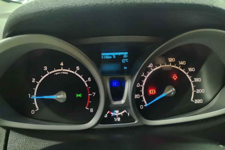 福特 翼搏 2013款 1.0L GTDi 手动尊贵型局部细节14