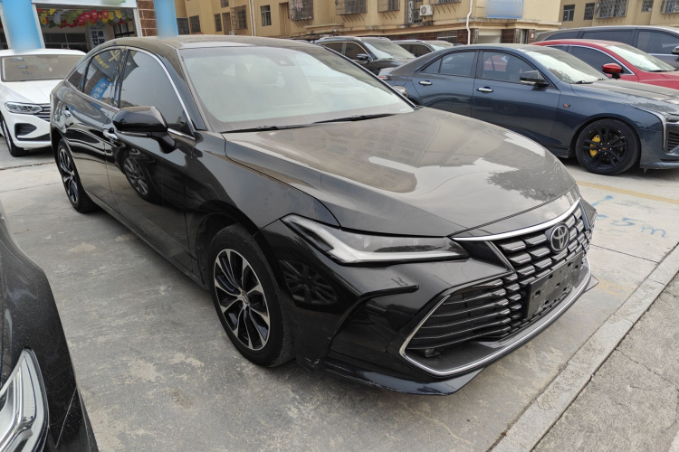 丰田 亚洲龙 2022款 2.0L 豪华版车身外观3