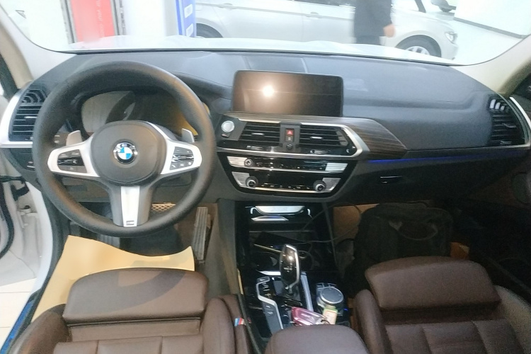 宝马X3 2021款 改款 xDrive28i M运动套装中控内饰12