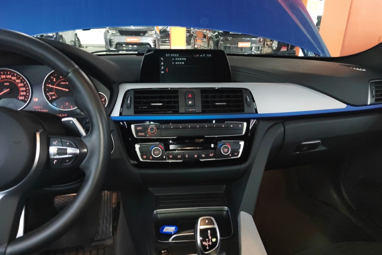 宝马3系 2018款 320i M运动套装局部细节16