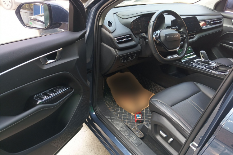 五菱汽车 五菱凯捷 2020款 1.5T CVT旗舰型中控内饰7003