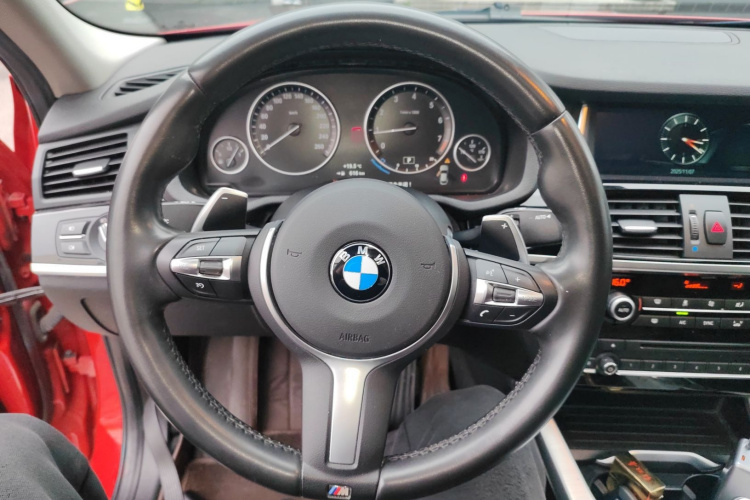 宝马X4 2016款 xDrive20i M运动型局部细节13