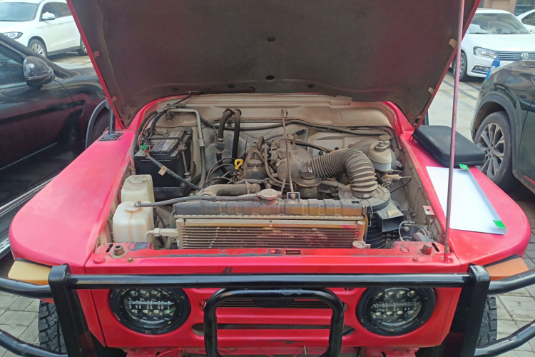 BAW北汽制造 212经典 2016款 2.0L 方门 四驱豪华型 国V局部细节24