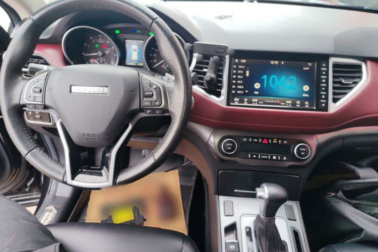 哈弗H6 Coupe 2018款 红标 1.5T 自动两驱超豪型中控内饰12