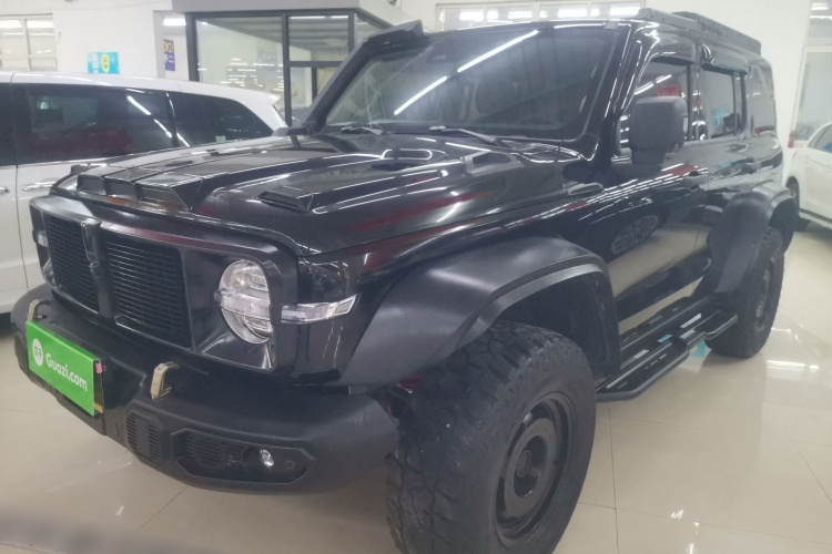 坦克300 2023款 2.0T 铁骑02车身外观1