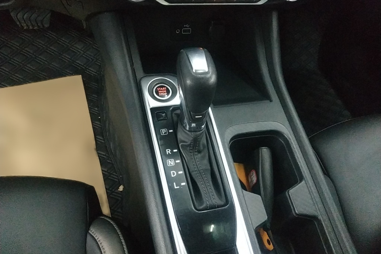 日产 轩逸 2020款 1.6L XL CVT悦享版局部细节18