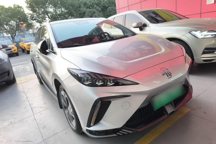名爵 MG4 EV 2022款 425km 旗舰版车身外观3