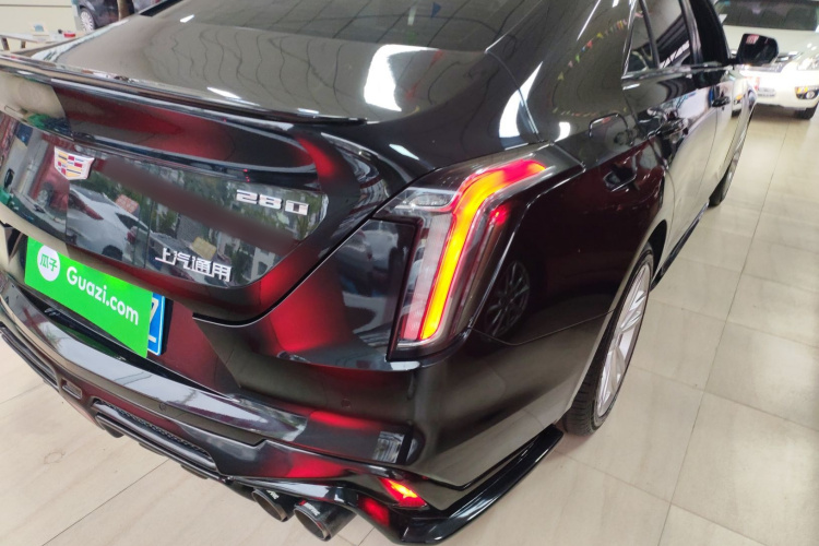 凯迪拉克CT4 2021款 28T 风尚型车身外观9