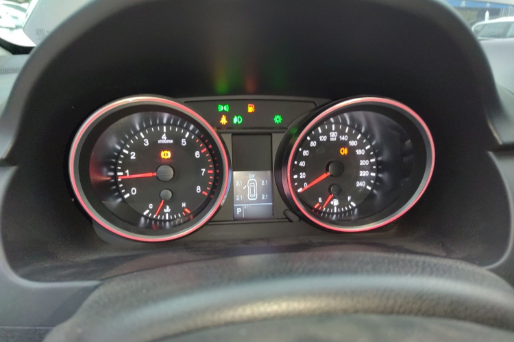 哈弗H6 2017款 红标 运动版 1.5T 自动两驱豪华型局部细节14