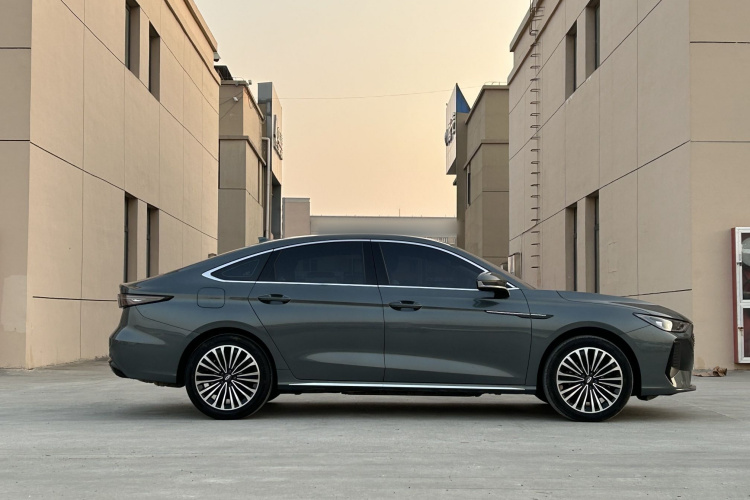 奇瑞 风云A8L 2025款 1.5TGDI 145km 豪华型车身外观6003