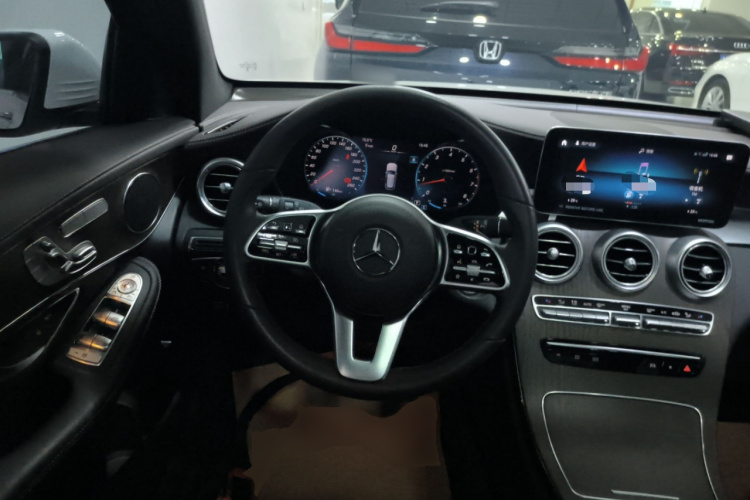 奔驰GLC 2022款 改款二 GLC 260 L 4MATIC 豪华型中控内饰13