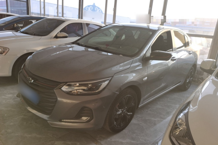 雪佛兰 科沃兹 2020款 Redline 325T 自动欣尚版 国VI车身外观4