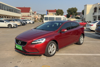 沃尔沃V40 2017款 T3 智尚版