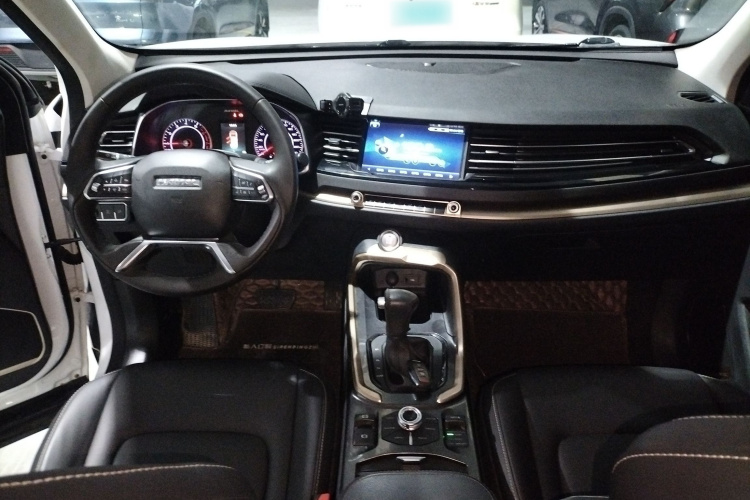 哈弗H6 2019款 蓝标 2.0GDIT 自动豪华智联版中控内饰12