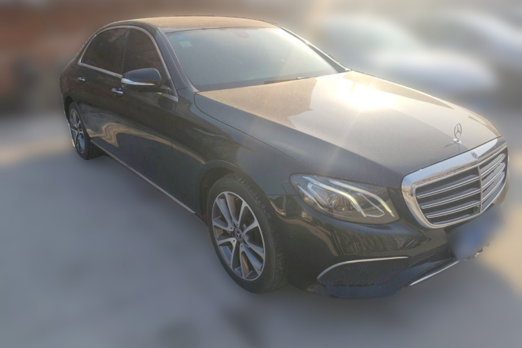 奔驰E级 2019款 改款 E 300 L 时尚型车身外观6002