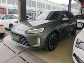 鸿蒙智行 问界M5 2022款 增程四驱性能版