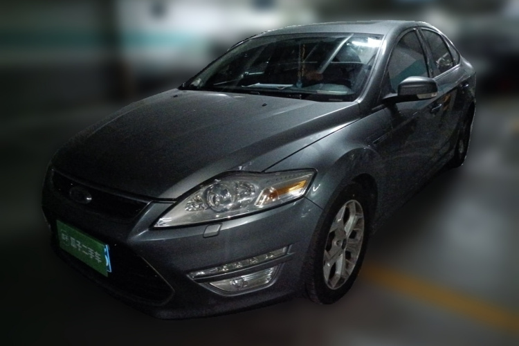 福特 蒙迪欧-致胜 2011款 2.0L GTDi240豪华运动型车身外观1