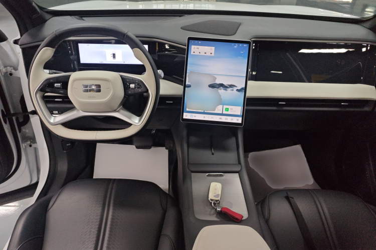 吉利银河 银河L7 2023款 1.5T 55km PRO中控内饰12