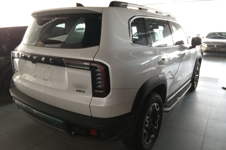 哈弗大狗 2022款 2.0T DCT四驱哮天犬版车身外观7