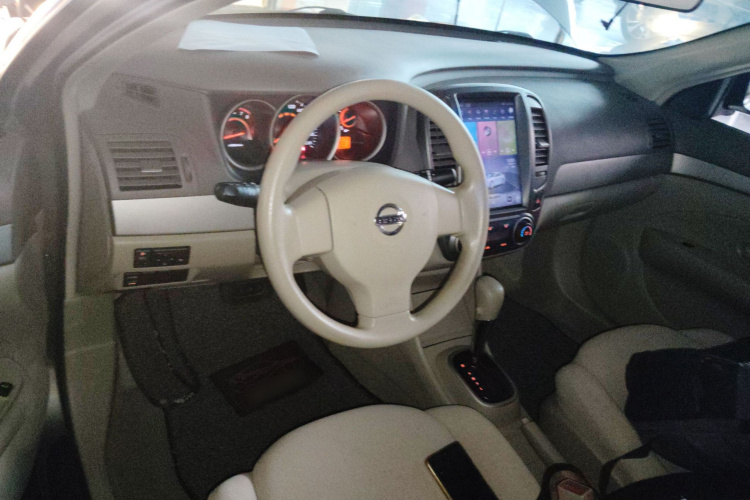 日产 轩逸 2018款 经典 1.6XE CVT舒适版中控内饰7002