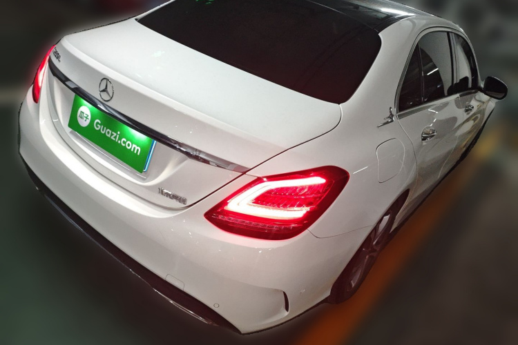 奔驰C级 2019款 改款 C 260 L 运动版车身外观6005