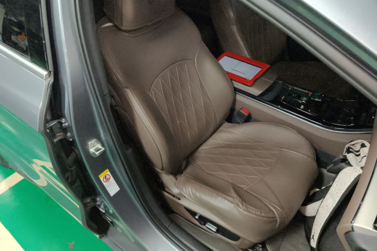 比亚迪 汉 2020款 EV 超长续航版豪华型局部细节41