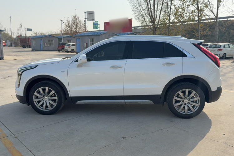 凯迪拉克XT4 2018款 28T 两驱领先型车身外观6007