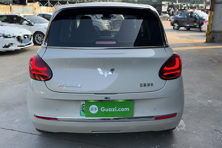 五菱汽车 五菱缤果 2023款 333km 灵犀互联+款车身外观6006