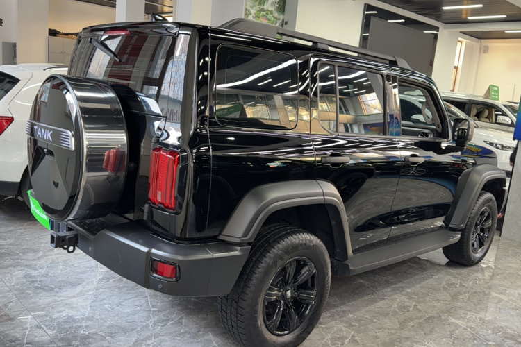 坦克300 2023款 越野版 2.0T 征服者车身外观6003