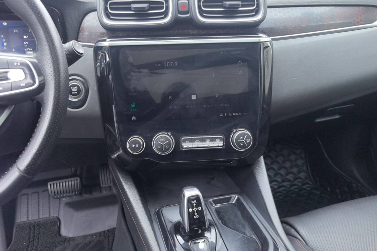 领克02 2018款 1.5T DCT两驱劲Pro版 国V局部细节16