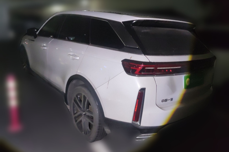 奔腾T99 2020款 20TD 自动尊享型车身外观5