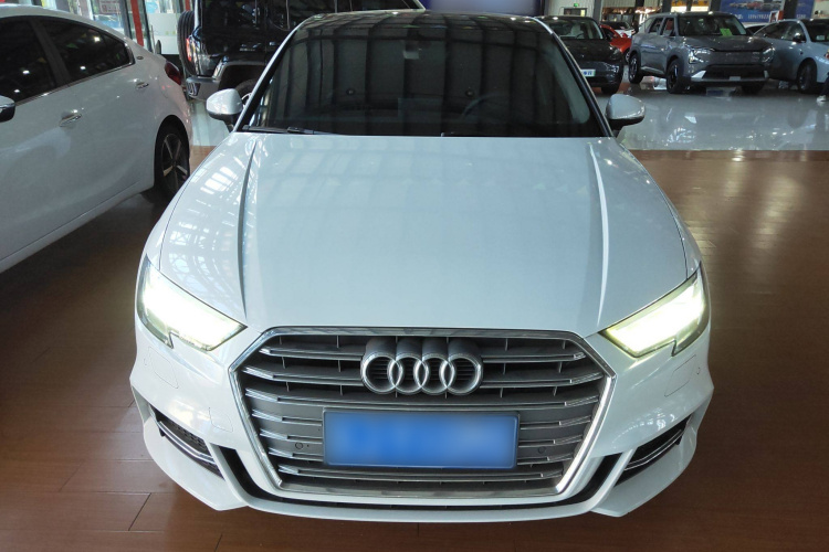 奥迪A3 2020款 Limousine 35 TFSI 时尚型 国VI车身外观2