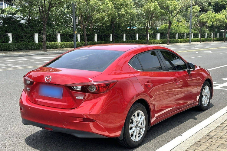 马自达3 昂克赛拉 2017款 三厢 1.5L 自动舒适型 国V车身外观6005